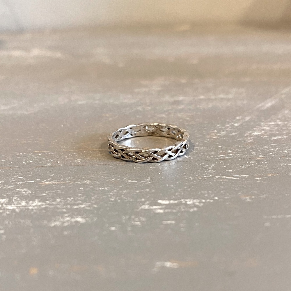 Sterling Silver Weave Ring Size 7 Vintage